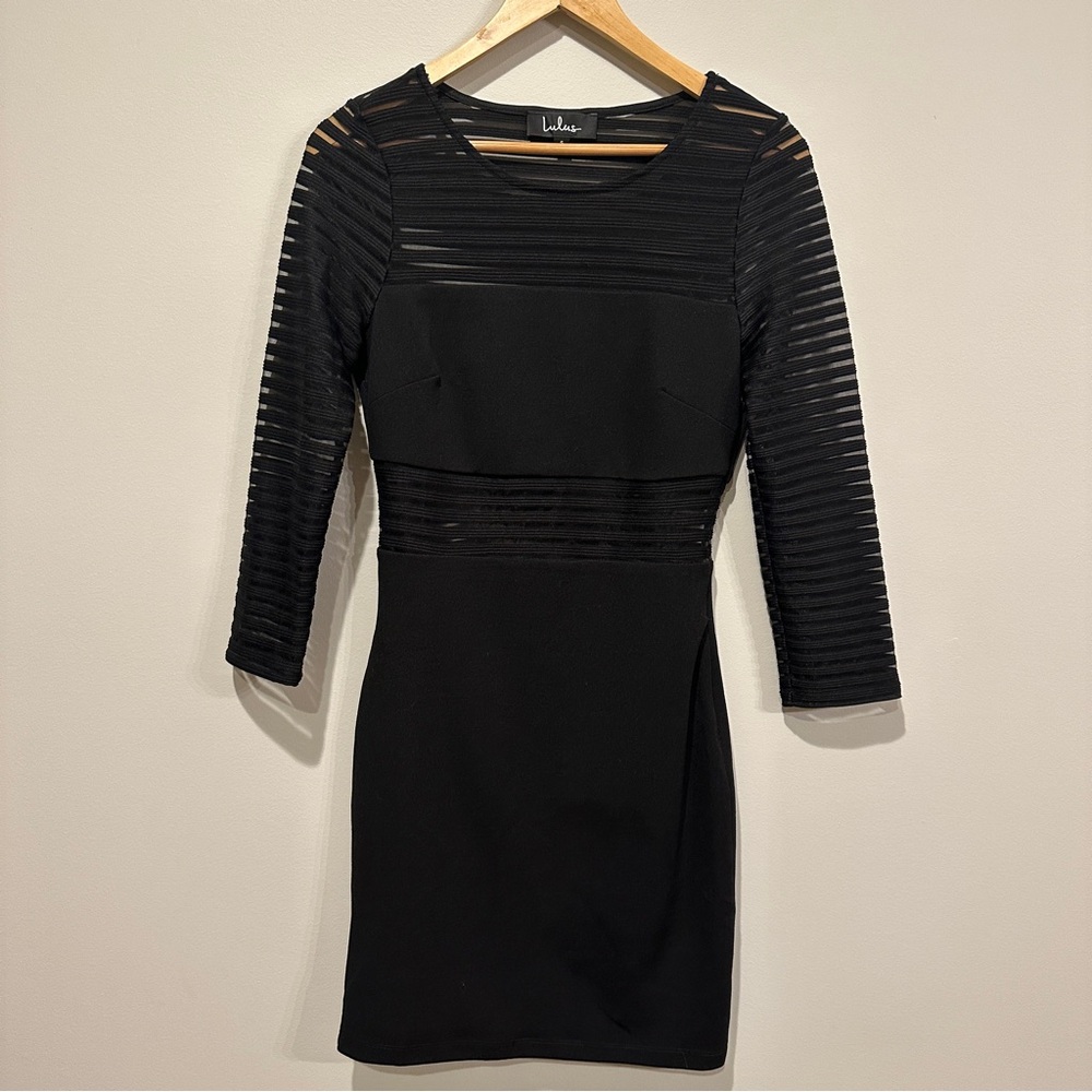 Lulus little black dress size Small